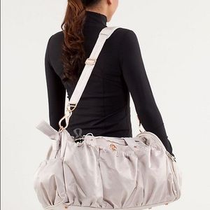 Lululemon legendary duffel